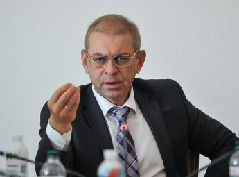 Сергій Пашинський: Ми бачимо відвертий саботаж ліквідації корупції в "Укроборонпромі" (відео) Сергій Пашинський: Ми бачимо відвертий саботаж ліквідації корупції в "Укроборонпромі" (відео)